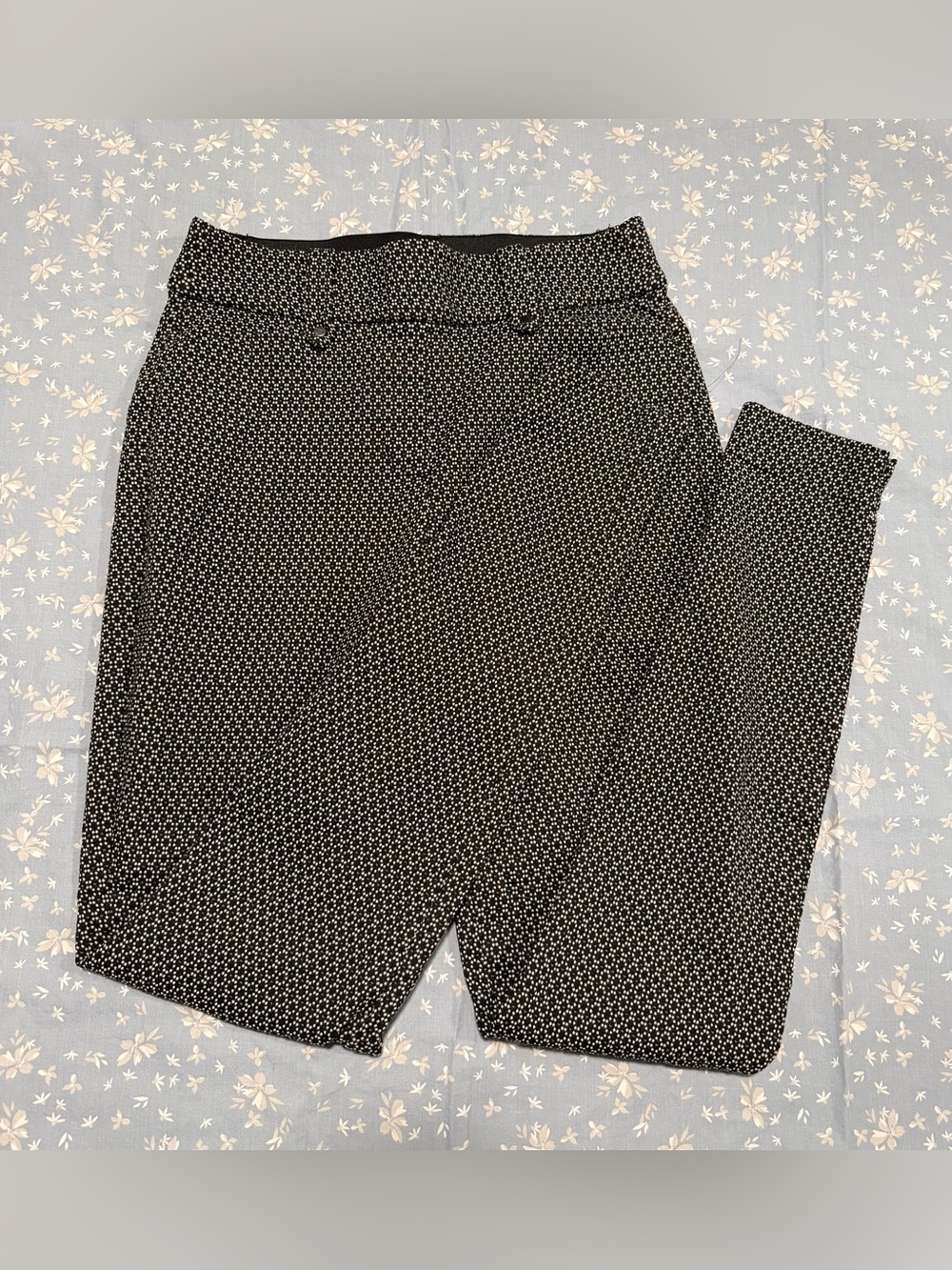 Maurice’s Geometric Pull On Slacks